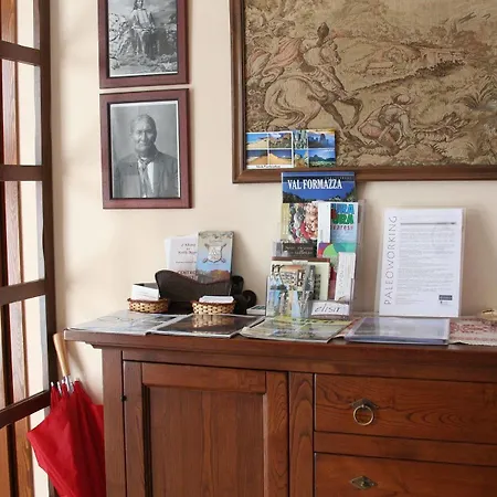 Altana Del Motto Rosso